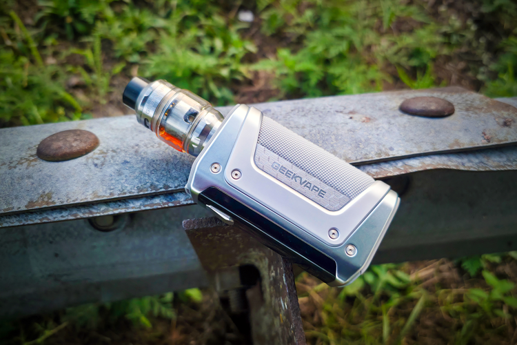 geekvape aegis display settings GEEKVAPE