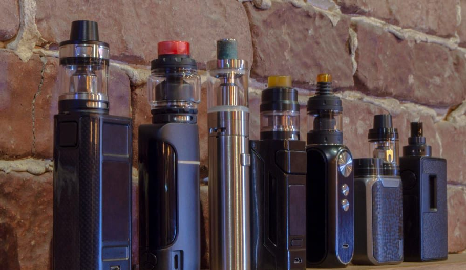 Concerns Are Raised About The Circulation of Illegal Vapes Containing Illicit Substances