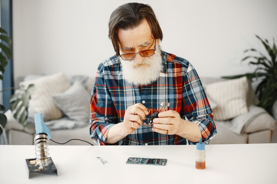 SMOK VAPE WON’T TURN ON & OTHER PROBLEMS