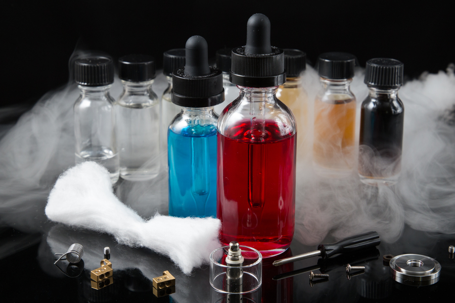 DIY Vaping: Properly Mixing Multiple Flavor Concentrates into a Batch