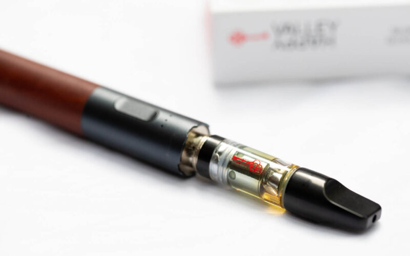 HOW TO OPEN THE BOTTOM OF A VAPE? EVERYTHING YOU NEED TO KNOW Vapecould HOW TO OPEN THE BOTTOM OF A VAPE? EVERYTHING YOU NEED TO KNOW Vapecould