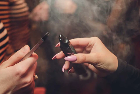 Can Disposable Vapes Cause Secondhand Vapor?