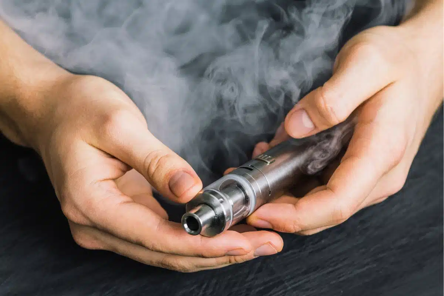 5 MOST COMMON VAPING MISTAKES FOR BEGINNERS TO AVOID