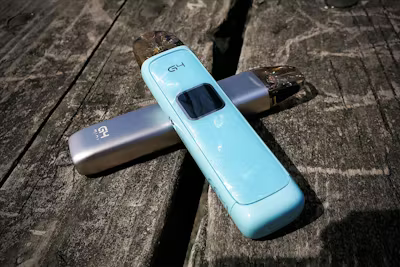UWELL Caliburn G4 & Caliburn G4 Mini Review: Worth the Wait?