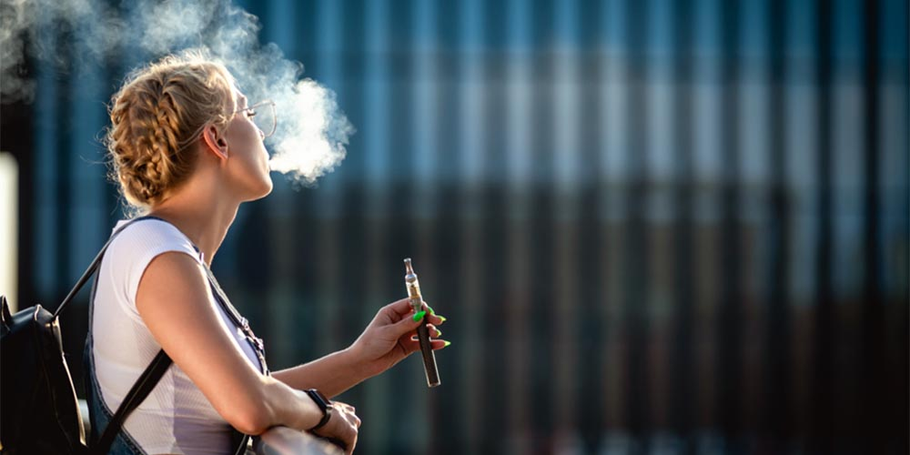 Vaping Etiquette 101: Being A Mindful User