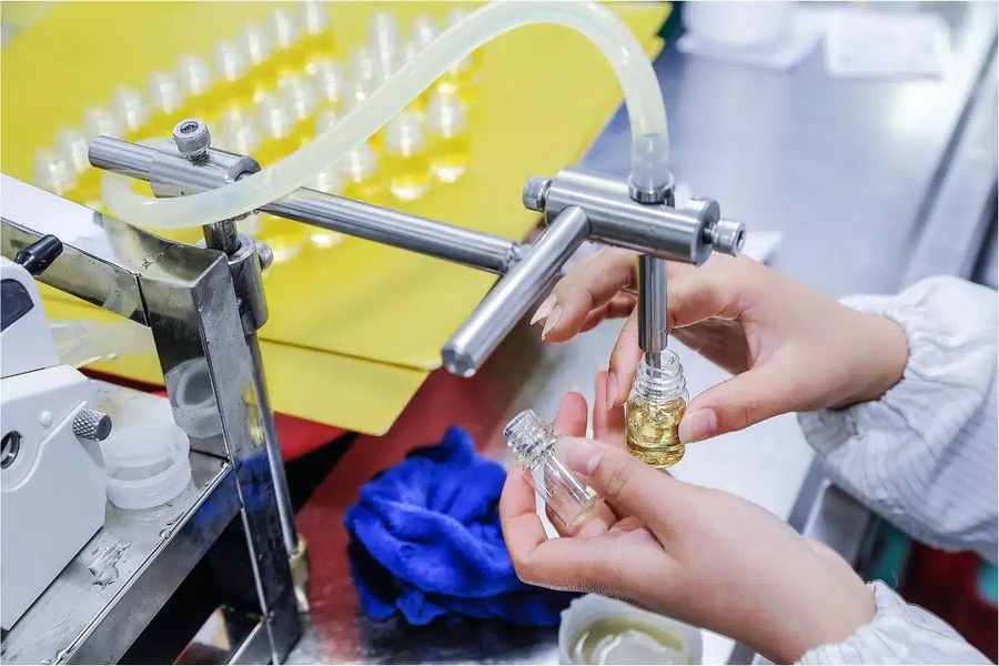 WHAT ARE E-LIQUIDS MADE FROM?